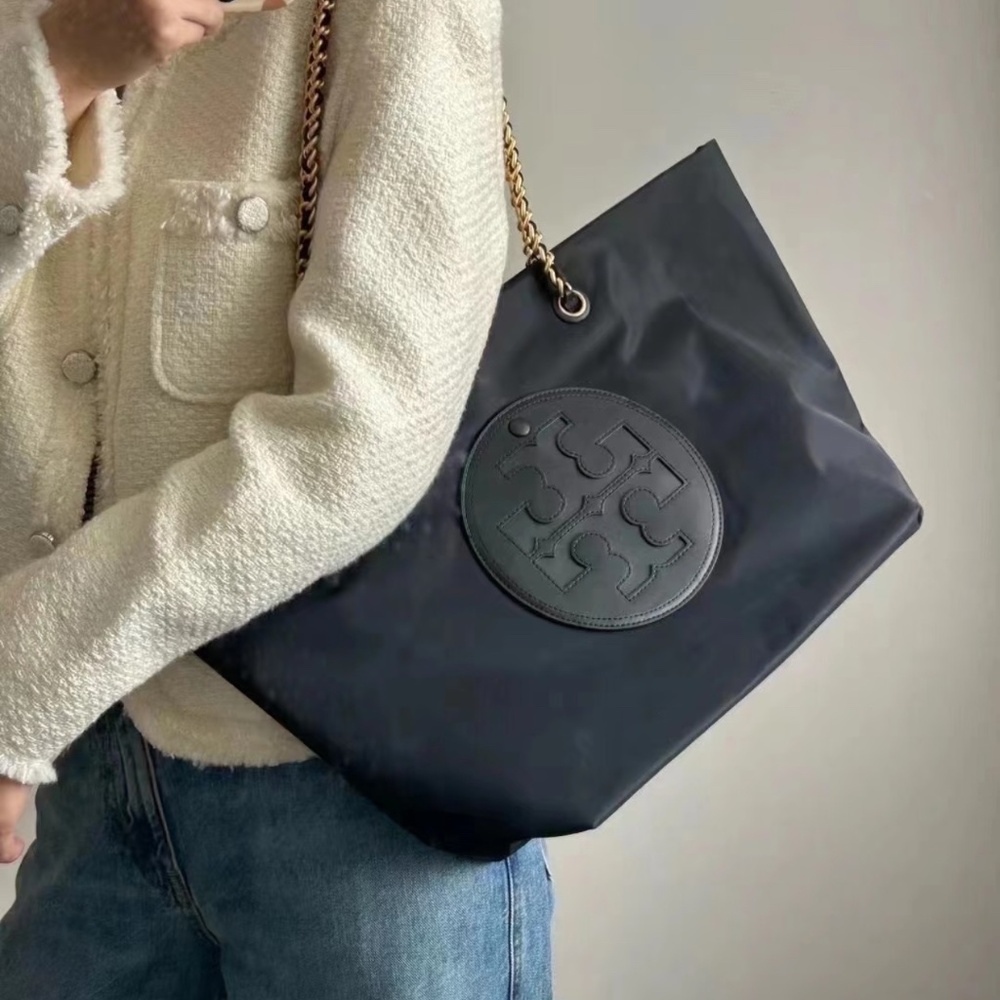 Ella Nylon Tote with chain
